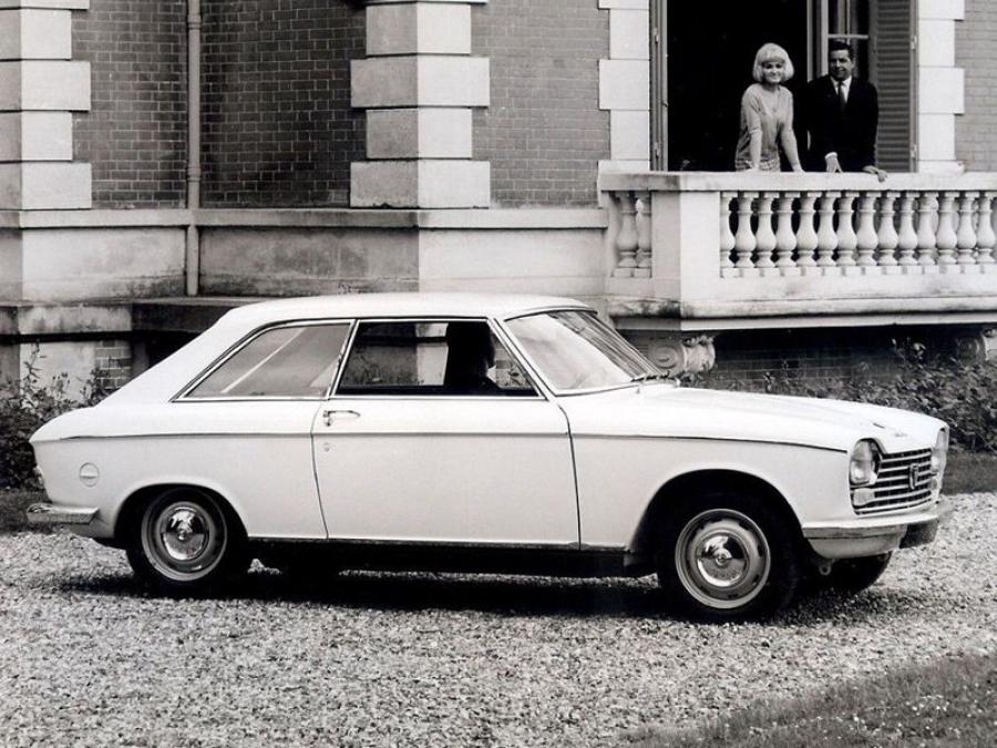  Peugeot 204 Coupe 1966 года  (фото 3 из 3)